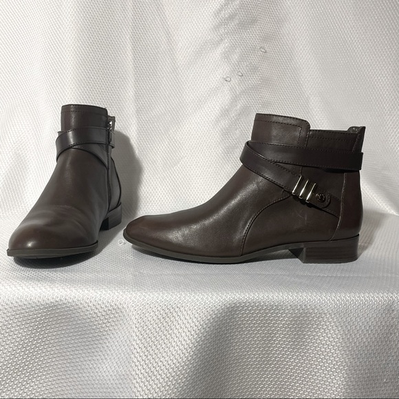 Ann Klein Flex Brown Leather Bootie Size 8 1/2 - Picture 2 of 8